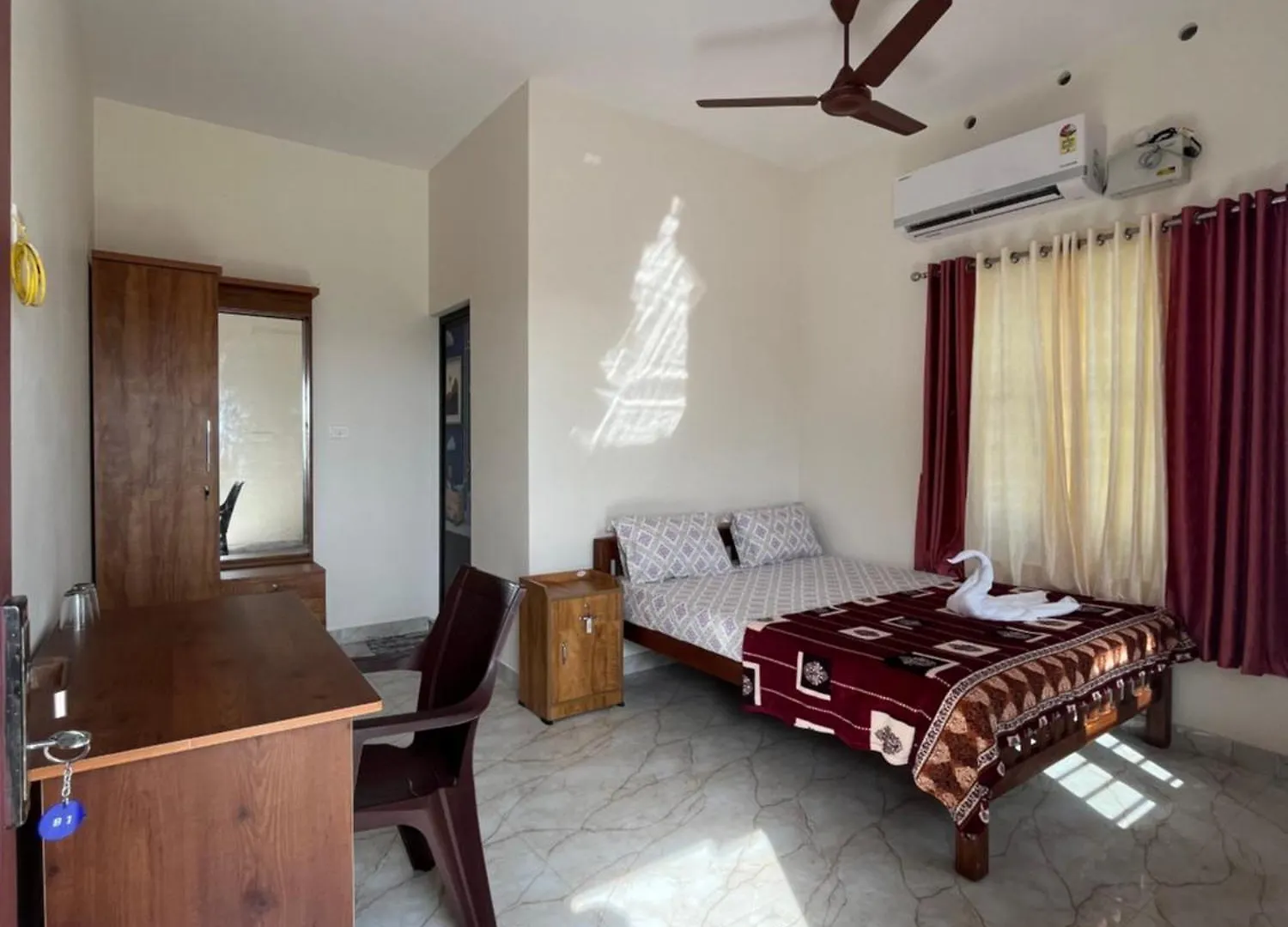 La -Verna Beach Home Alappuzha