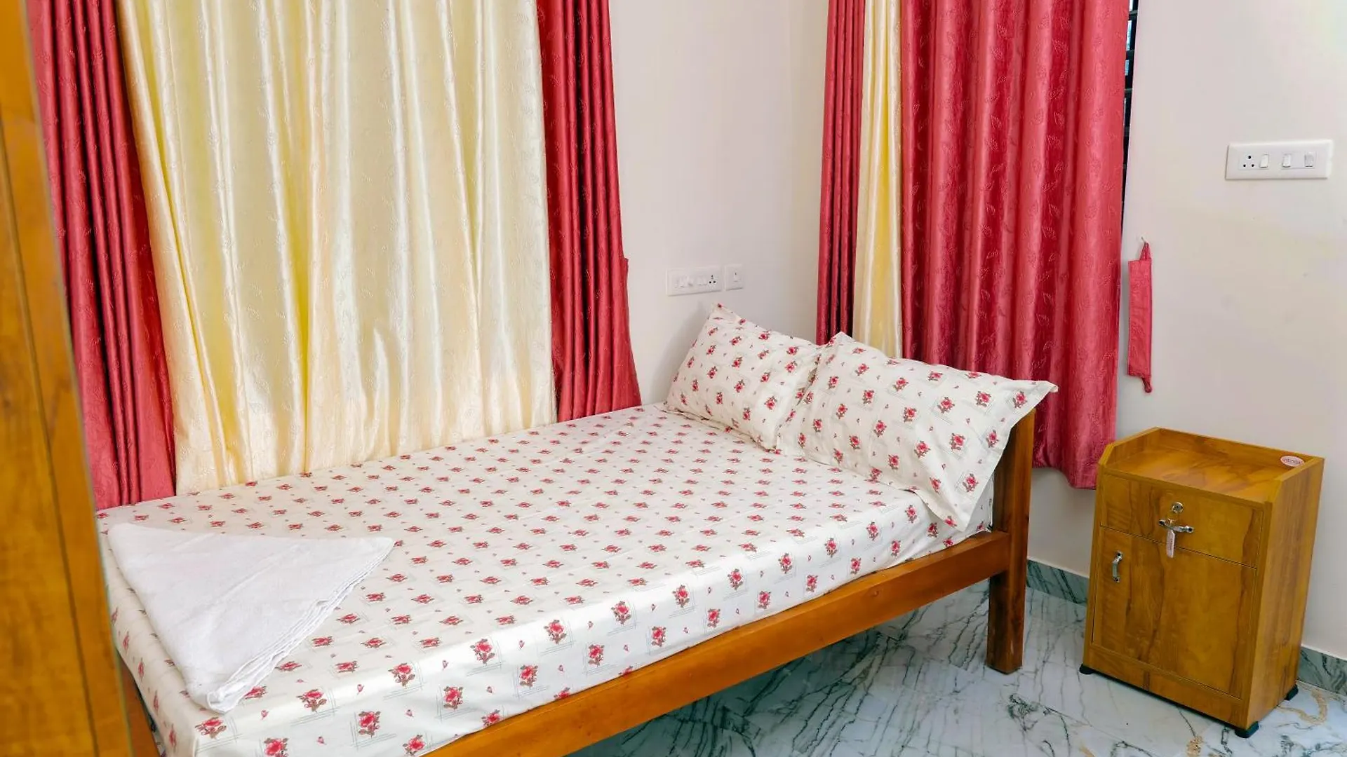 Pansiyon La -Verna Beach Home Alappuzha